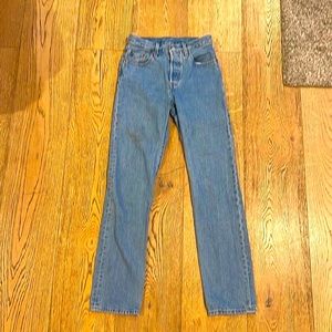 Vintage red tab Levi’s original 501 premium jeans size 25 straight leg.